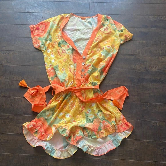 Agua  Bendita Floral  print V neck Romper - Picture 13 of 13